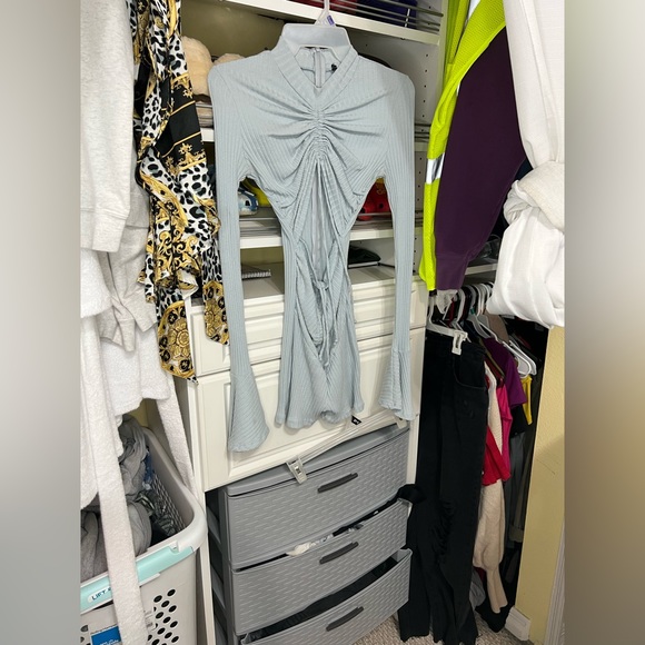 Size: Small - Picture 1 of 1